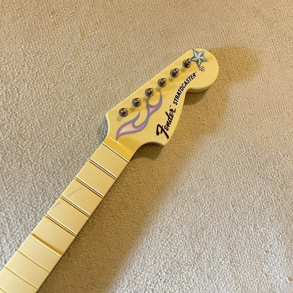 PS3 Harmonix Fender Stratocaster Guitar Hero/Rock Band Wireless Guitar NO DONGLE
